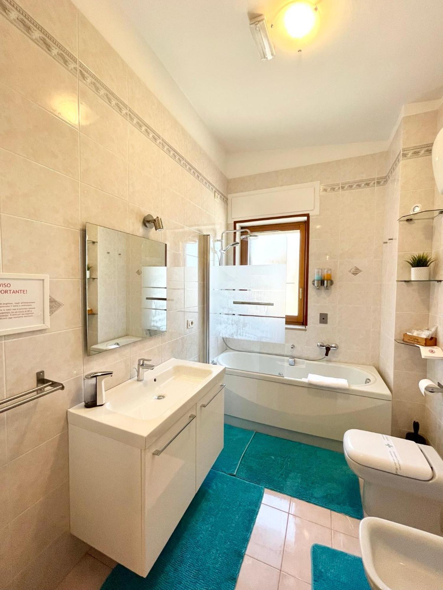 تارانتو B&B Le Saline المظهر الخارجي الصورة